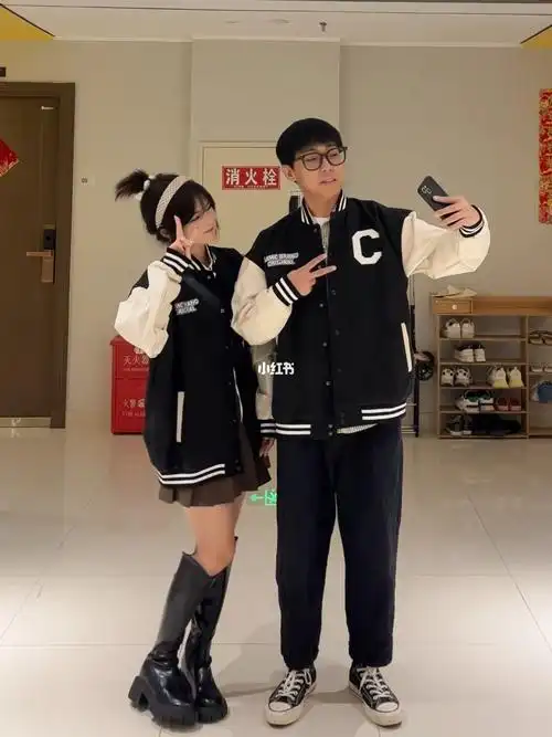 17077150一起上班啦男朋友很喜欢的风格