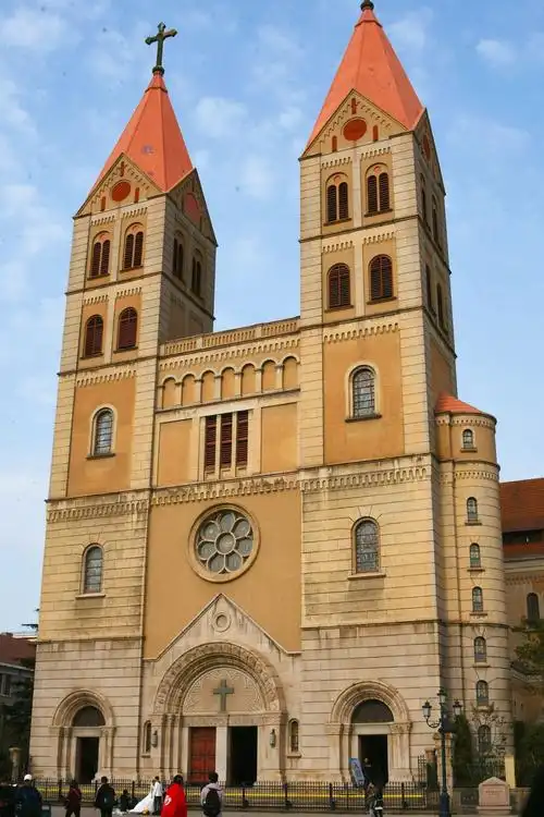 游山东青岛100年前德式建筑群