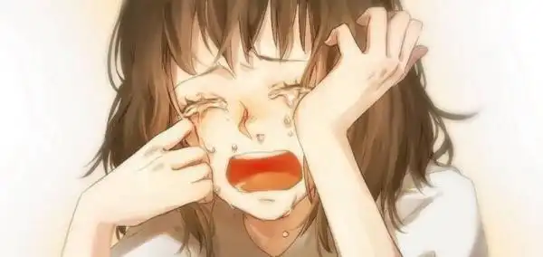 动漫坚强笑着哭的图片