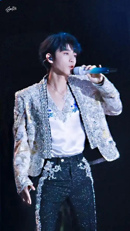 每一个十年#20230806十周年演唱会你是最耀眼的光95@tfboys-王俊凯