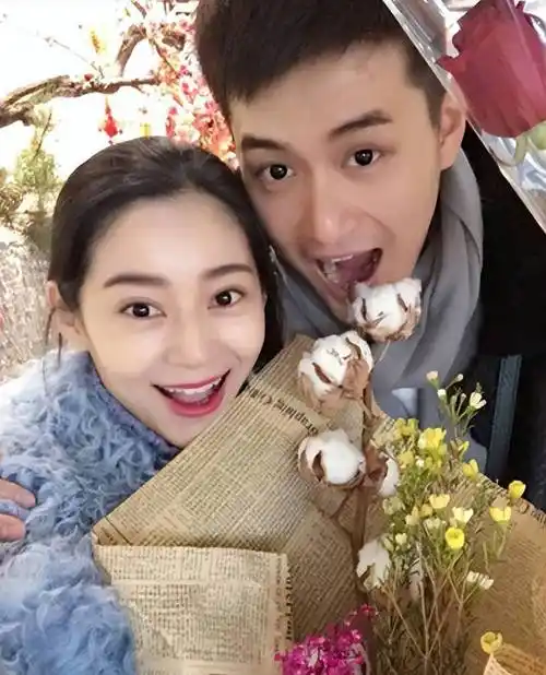 39岁女艺人王媛可晒近况引猜测,与老公王雨已许久未同框_儿子_社交