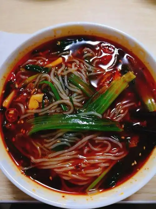 墙纸11做的酸辣粉