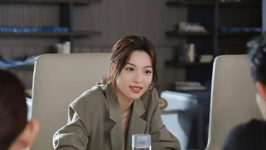 观众评价一语中的_钟楚曦_表演_问题