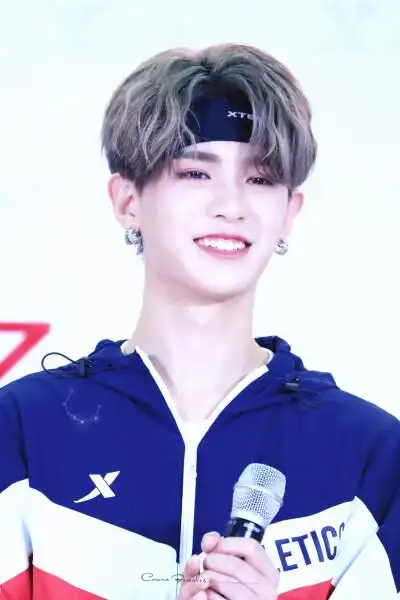 ninepercent黄明昊justin "果然,还是最喜欢你笑"(ω)