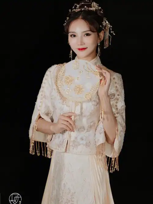 中式秀禾婚纱礼服