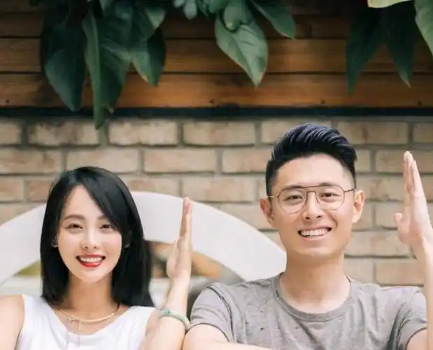 张嘉倪重返豪门的路堵死了前任老公买超公司被限消法院判决支付合同款