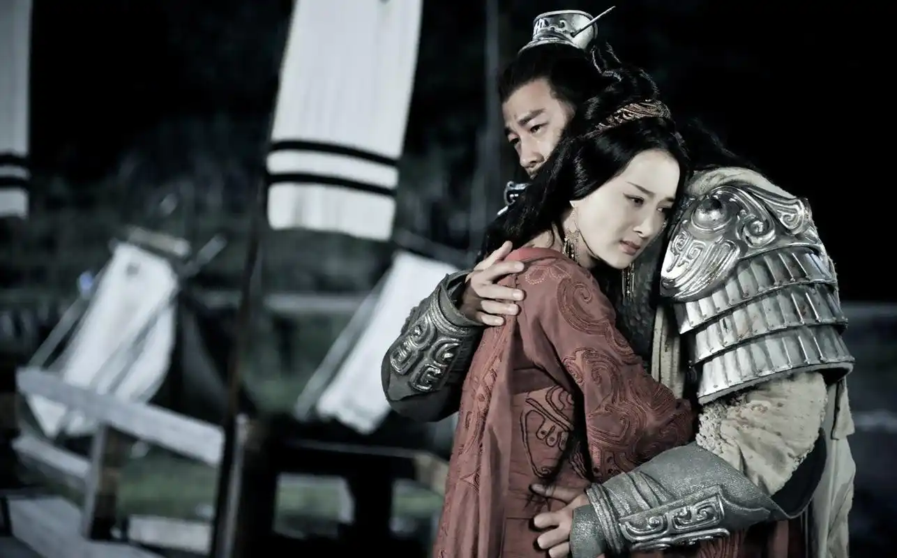 电视剧《楚汉传奇》剧照 垓下之围,他化身楚霸王项羽,楚歌声里,宁死不