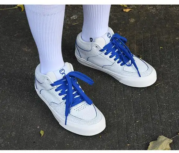 极客路滑板鞋 极路客滑板鞋国产男女学生耐磨减震翻反毛皮中高帮bmx