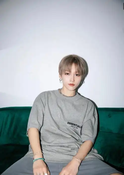 刘雨昕演唱会开通10天超长退票通道##央视官网表扬刘雨昕演唱会强