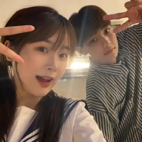 治愈系情侣头像真人超暖超治愈温柔到极致的