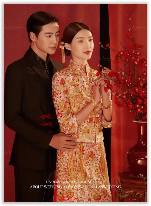 仙鹤呈祥红金撞色的国潮中式婚纱照