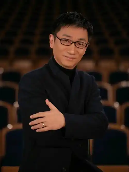 480 380 280180 80(惠民票)元* 医护人员可享惠民票哦--指挥:李心草小