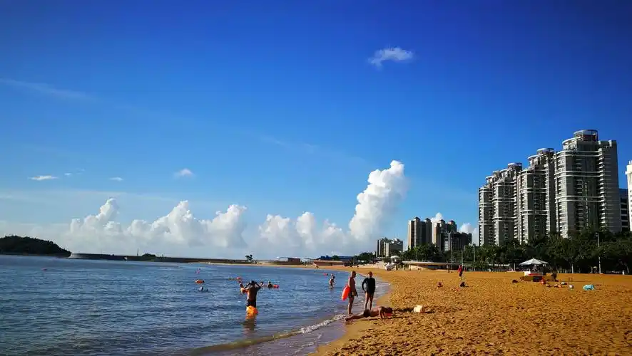 珠海海滨浴场,城市阳台的风景太美了,走走逛逛每个角度都照一张!2020.