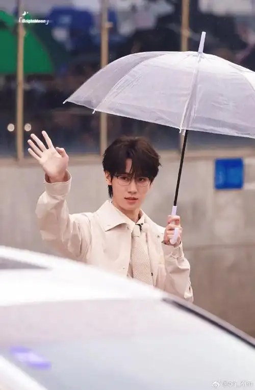 张真源奔跑吧##时代少年团演唱会澄清与提醒