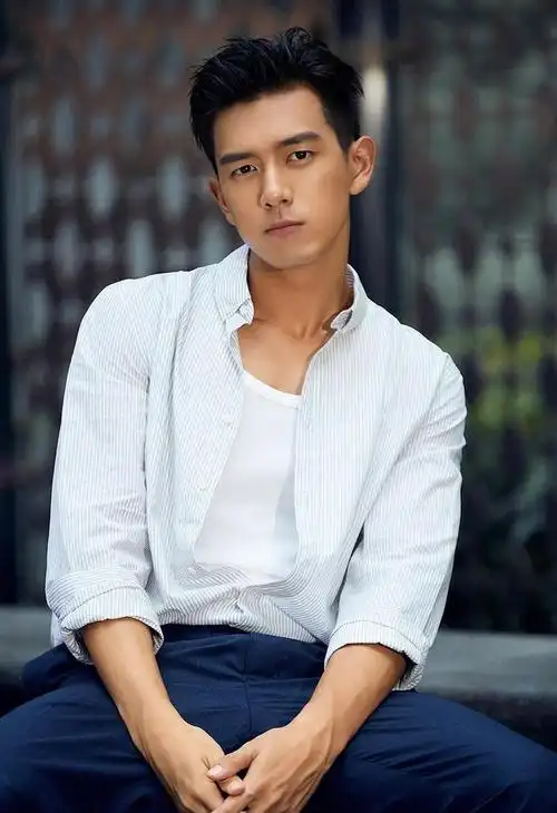 男神李现的美貌:人品,肌肉,技术合而为一!|娱乐圈_网易订阅