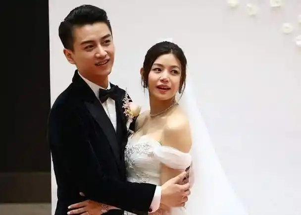 陈晓陈妍希也传婚变停发生日祝福摘掉婚戒更多蛛丝马迹被扒