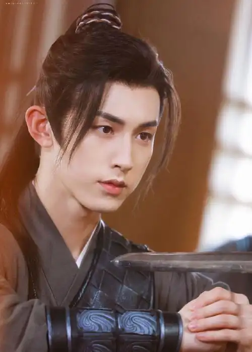 花戎定档0601##郭俊辰炎越