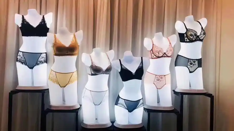 包邮文胸灯光模特发光内衣中脉上半身内裤塑身服装模特