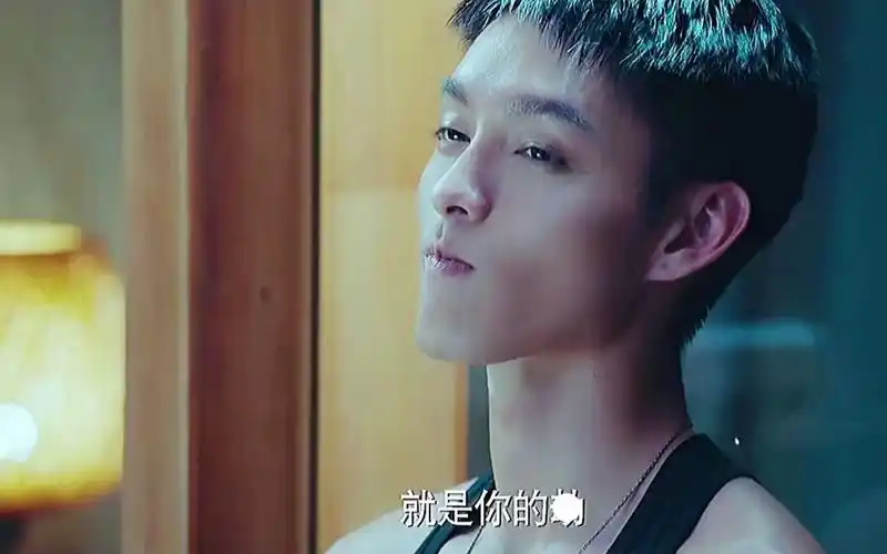 【他在逆光中告白】我就不信,厉腾这样的男人,你们能逃得过!