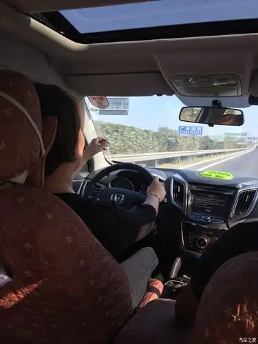 大连cs75车友俱乐部055女神开车