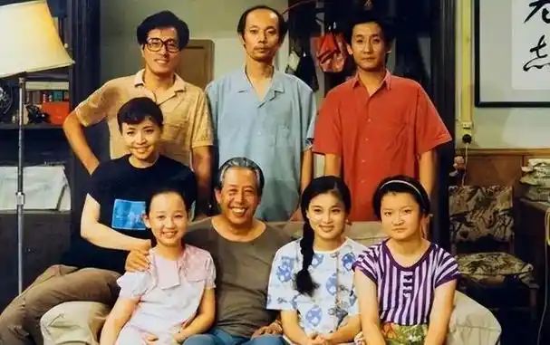 演过家有儿女的明星有哪些(有的无戏可拍有的因病离世)(67)