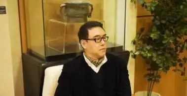 嫁三婚大导演,婚后小三插足惨遭背叛,如今她离婚后身价过亿