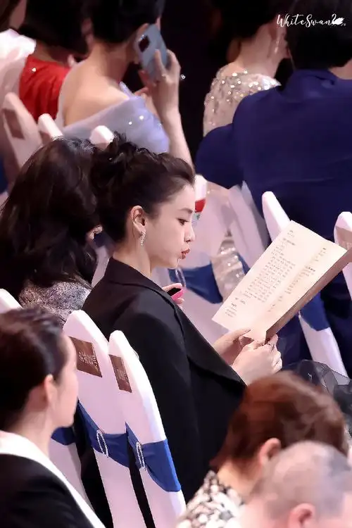 whiteswan0228·杨颖