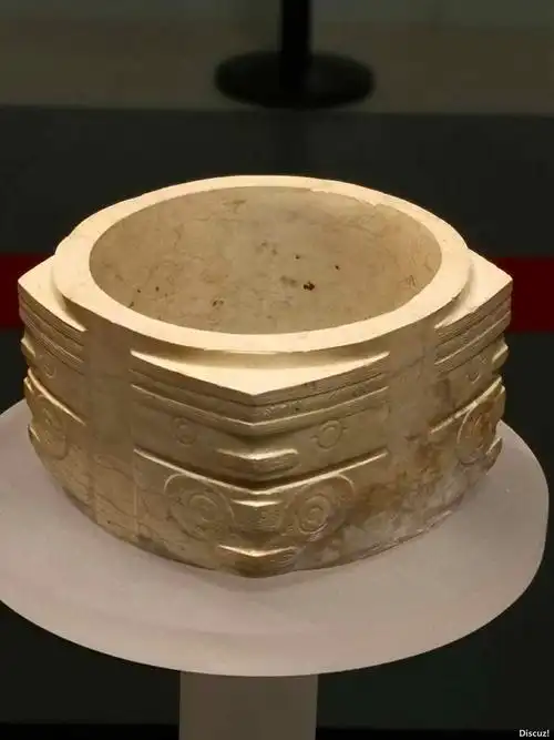 良渚博物院现展藏品——玉琮 - 良渚文化论坛 - 任南红山文化官网