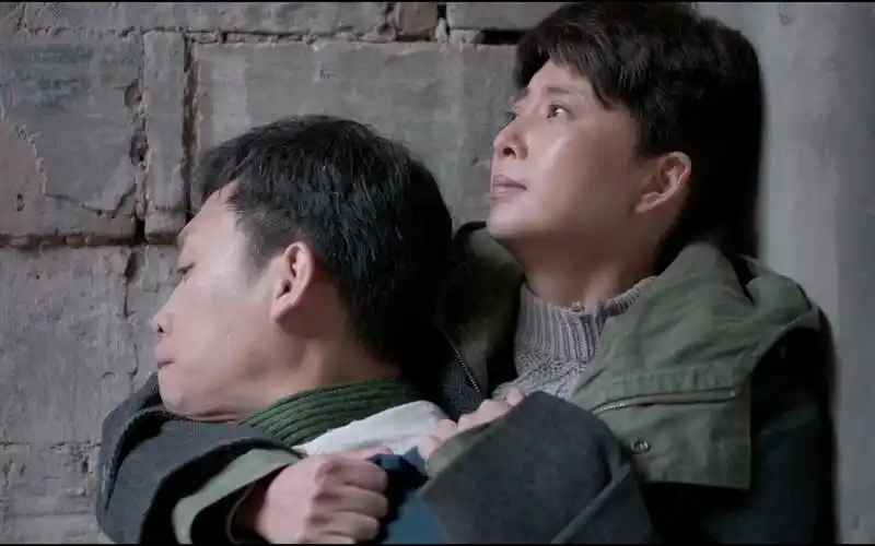 鸡毛飞上天01:陈江河刚离开师傅独自闯荡,就遇到了一个媳妇