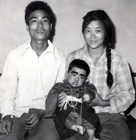 图文:"毛孩"陈其文长大了(2)