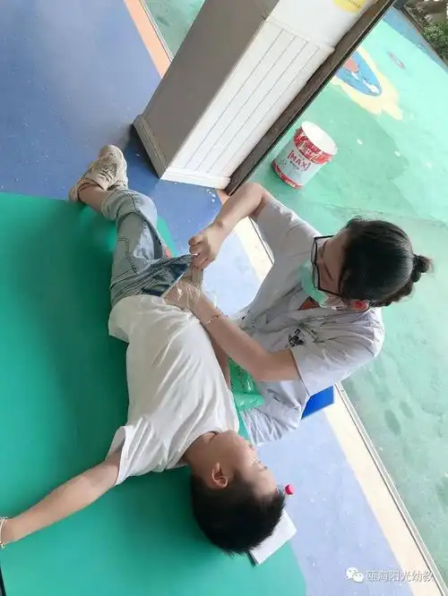 瓯海区丽岙阳光第二幼儿园开展六一健康快乐体检活动