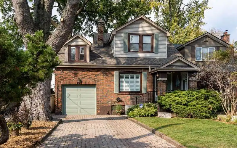 位于加拿大多伦多的一座舒适的家庭住宅|22 east rd scarborough, on