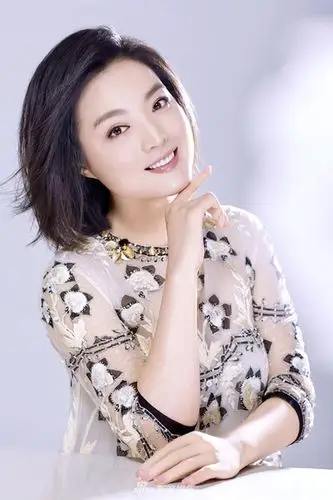 白雪中国内地女歌手 白雪-玩石不恭