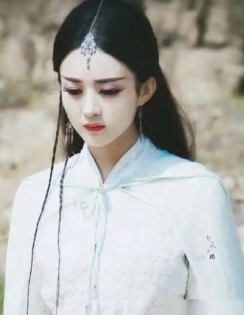 同样是一袭白衣白浅小龙女莫山山哪个才是你心中的仙女