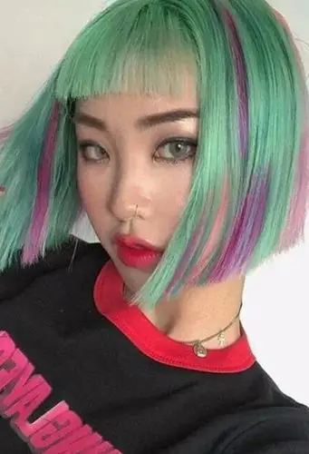 短发染什么样颜色会显脸白 让你切换各种各样风格短发发型