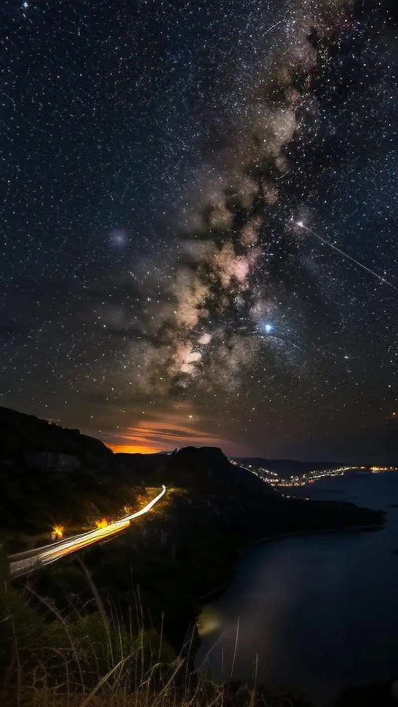 想要给手机换上新壁纸吗?来看看这组绝美的星空银河壁纸吧!