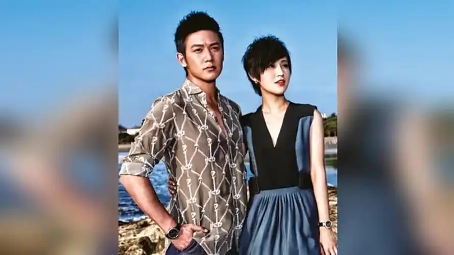 鲍蕾鲍莉两姐妹,虽然颜值高度相似,但是两人的命运却大不相同