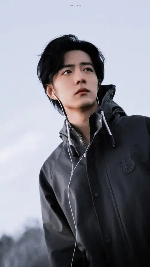 肖战工作室发了18张照片