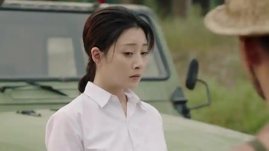 【殷桃】你迟到的许多年 6 cut- 片段 莫莉发现了食堂里的猫头鹰