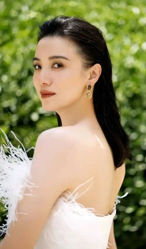 宋佳2023年05月03日 精美图集 优雅靓丽_电影_中国_联合国