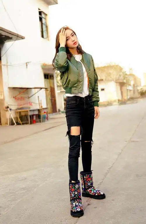 angelababy 这双雪地靴……欣赏无力