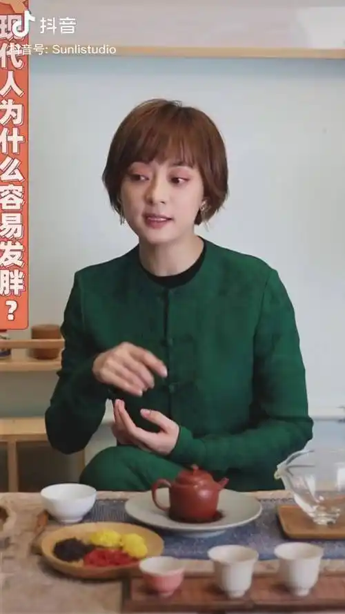 俪刻报导孙俪俪boss聊发胖关键饮食糖过量七分吃三分练凡事适量很重要