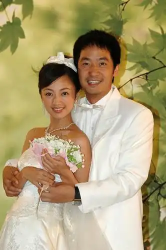 罗海琼07年高产08年丰收成银屏主打星组图