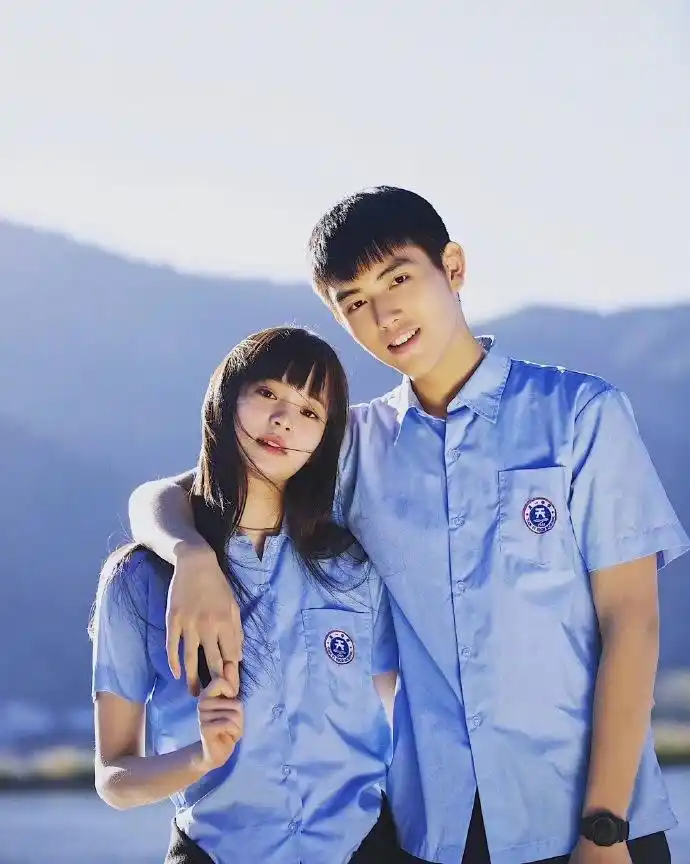 简介:欧阳娜娜陈飞宇《秘果》清纯气息写真,分享一组陈飞宇图片给大家