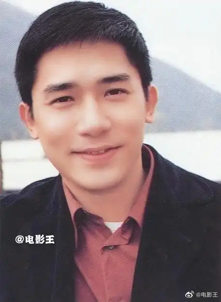 1992年的短发梁朝伟,很喜欢这个时期的他,轻熟男魅力满分