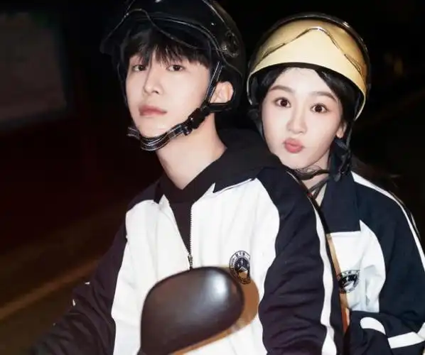 张艺兴开始搞女团?baby复刻lisa路线?杨紫被黑?杨超越被资本嫌弃?