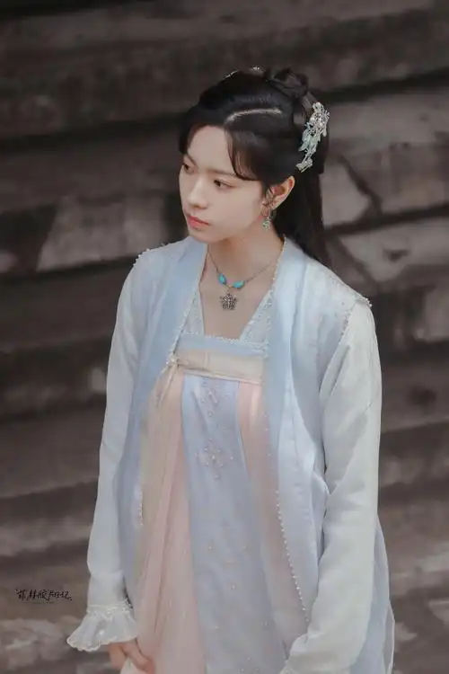 庄达菲古装##庄达菲资源