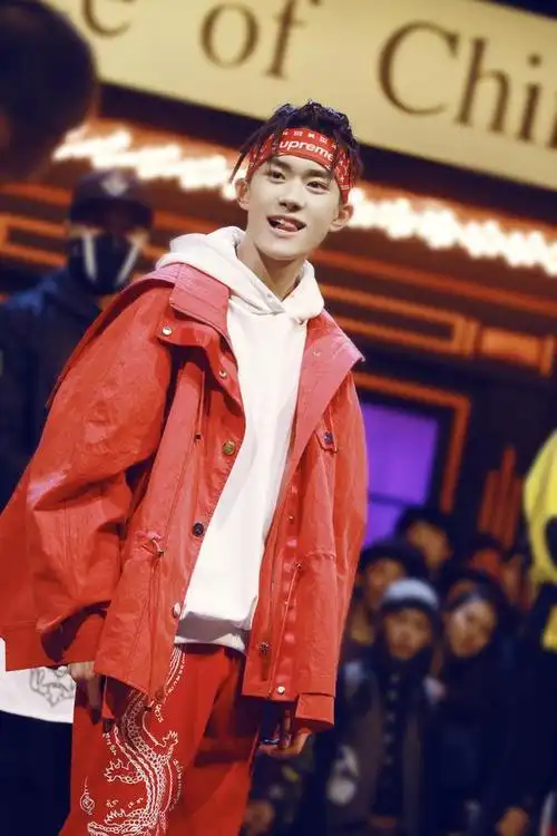 的母亲|王源|王俊凯|华语歌手|华语音乐|最帅面孔|tfboys_网易订阅