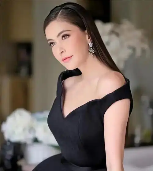 世界最美12位混血儿 第一确实美女,杨颖鞠婧祎也上榜