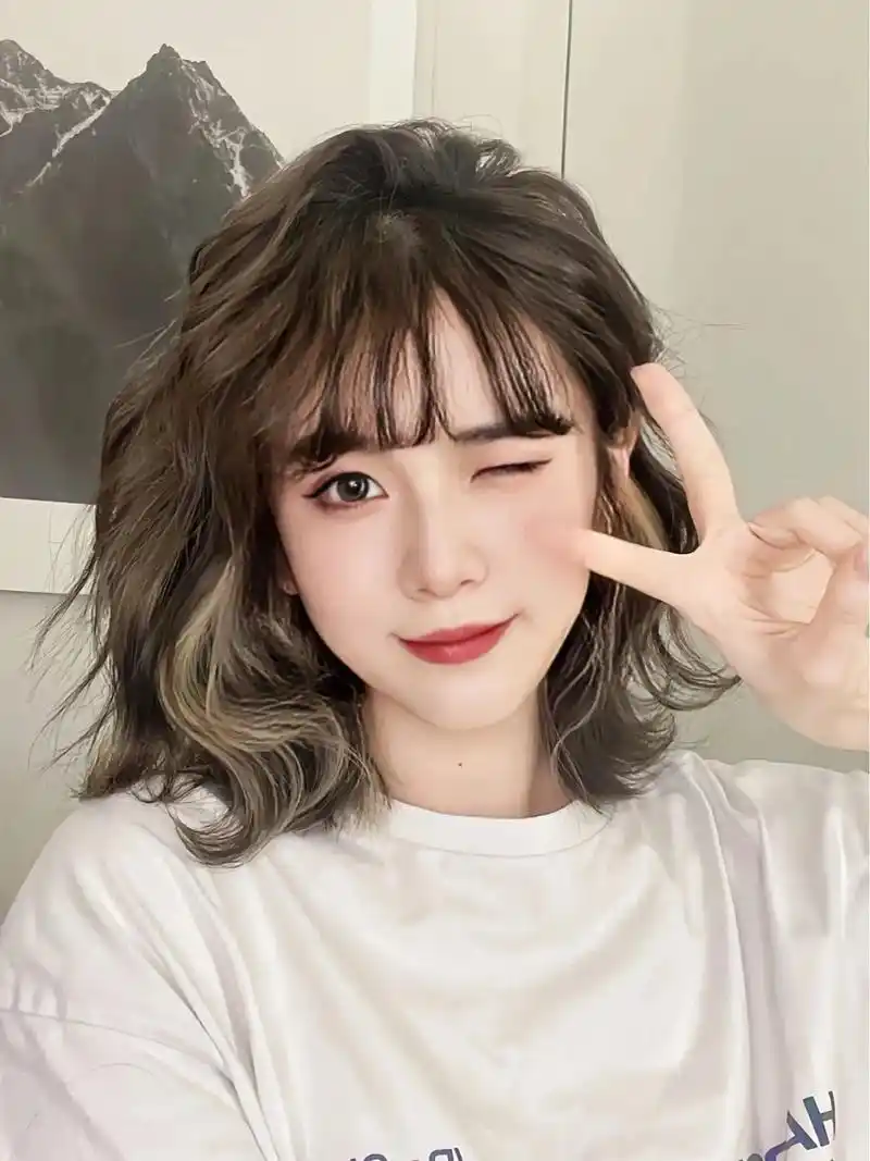 yyds中短发芭比烫木马卷不能错过的减龄